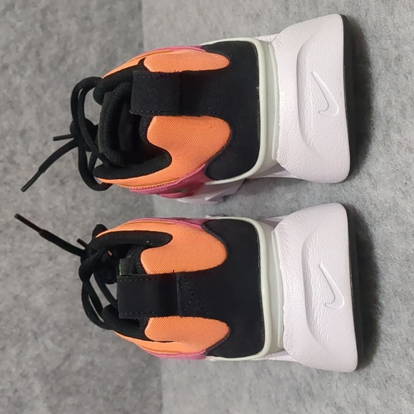 Nike 365 RYZ Orange Pulse Women's Size 8.5 NWOT - Picture 4 of 8